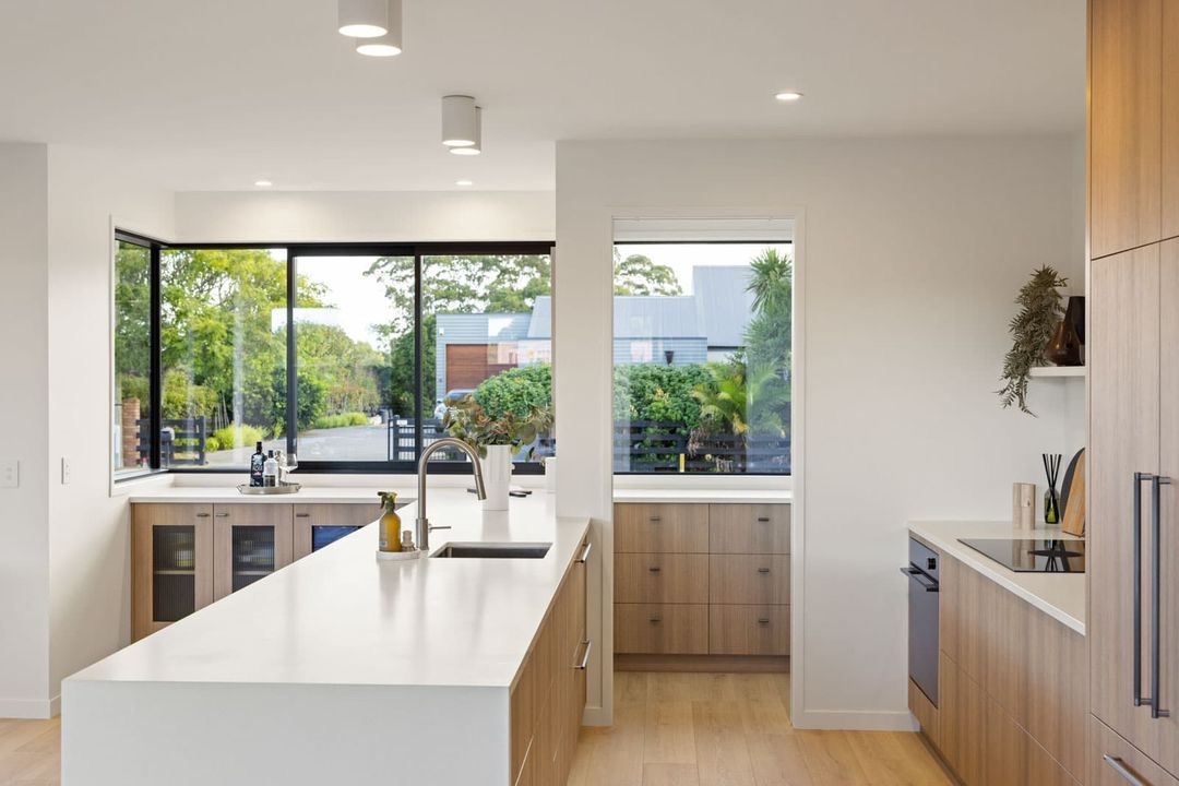 White kitchen island